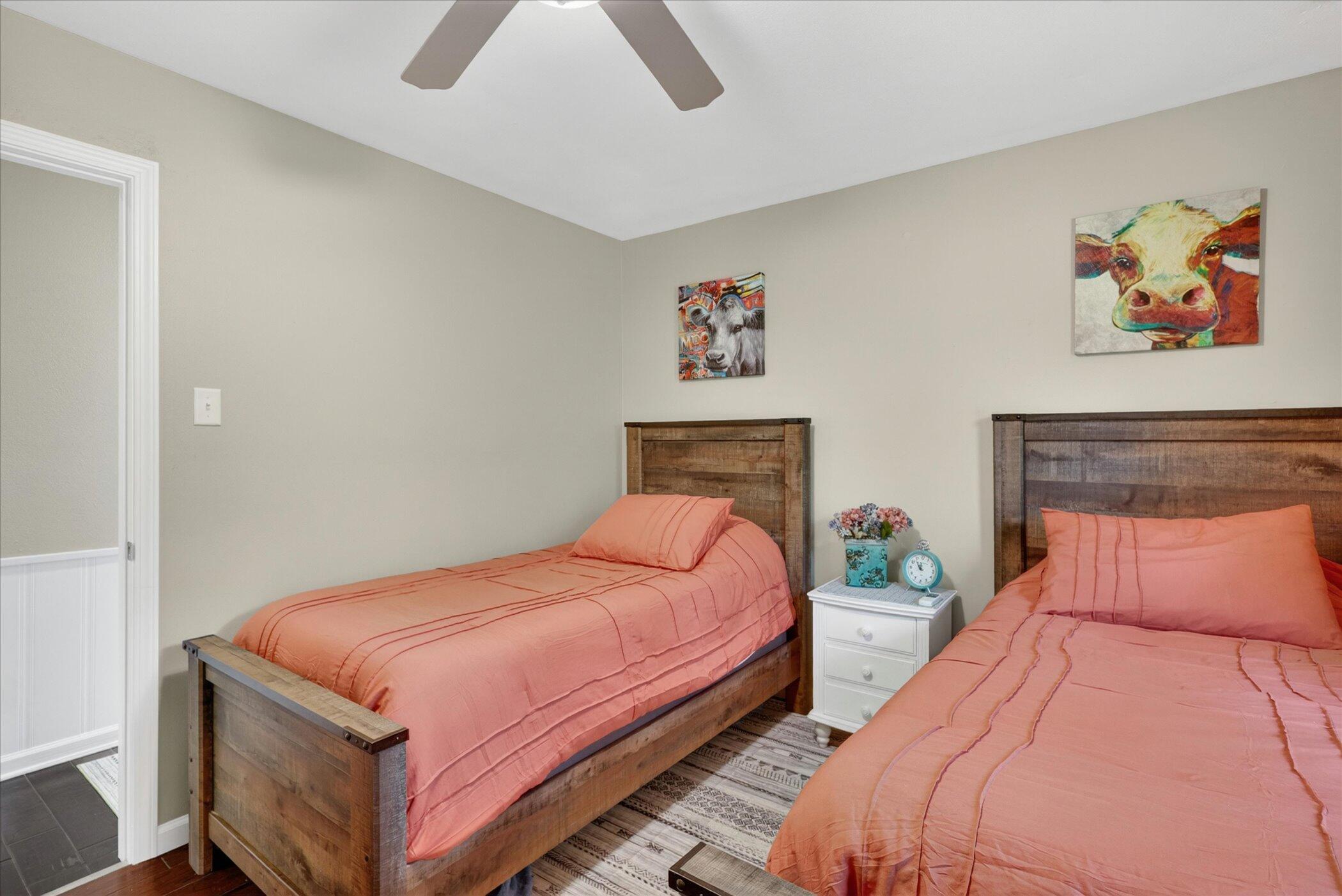 54851 N Pine Road, South Bend, IN 46628; Image #30