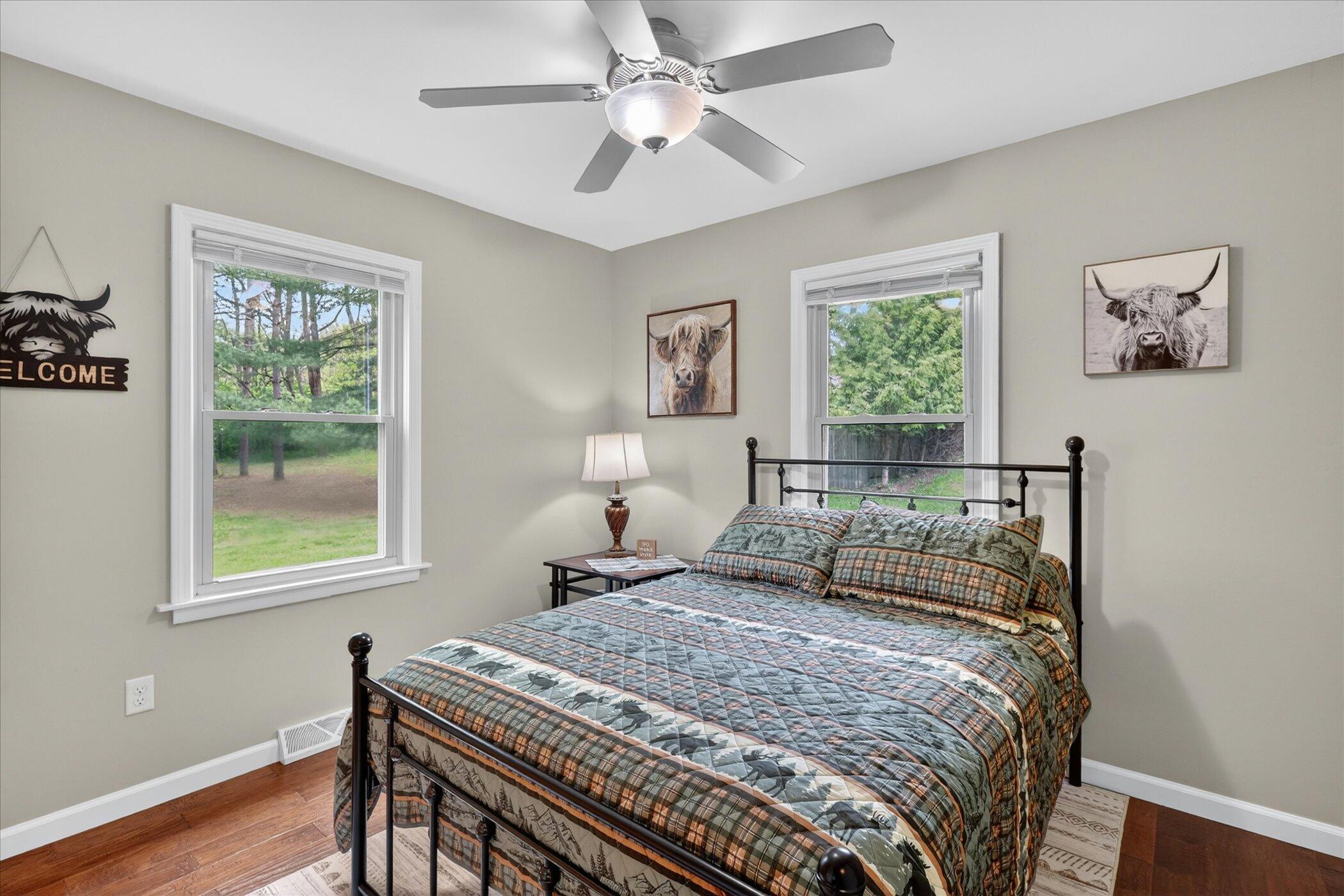 54851 N Pine Road, South Bend, IN 46628; Image #33