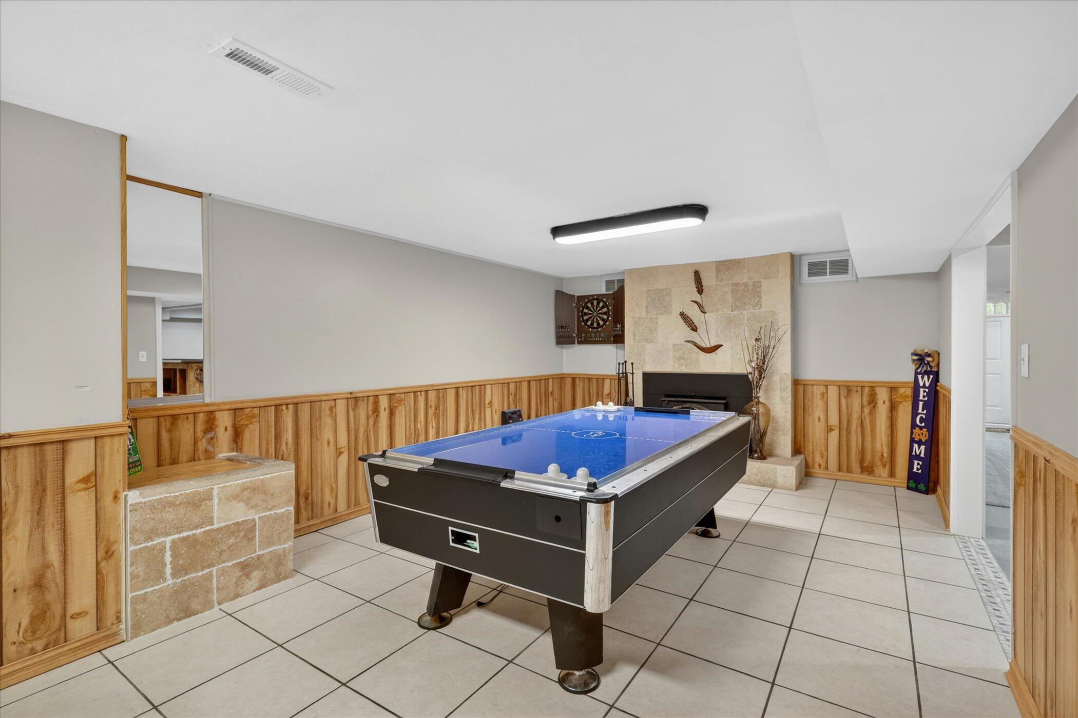 54851 N Pine Road, South Bend, IN 46628; Image #40
