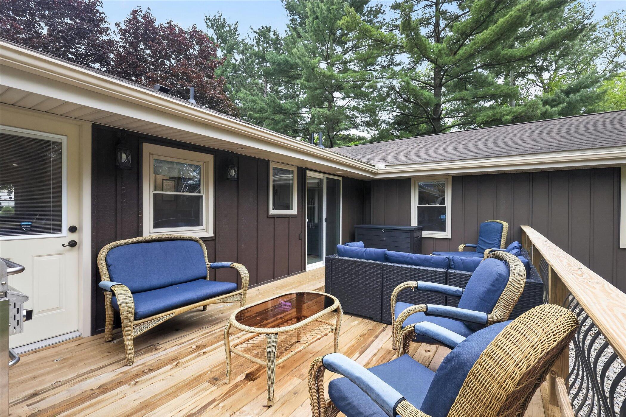 54851 N Pine Road, South Bend, IN 46628; Image #41