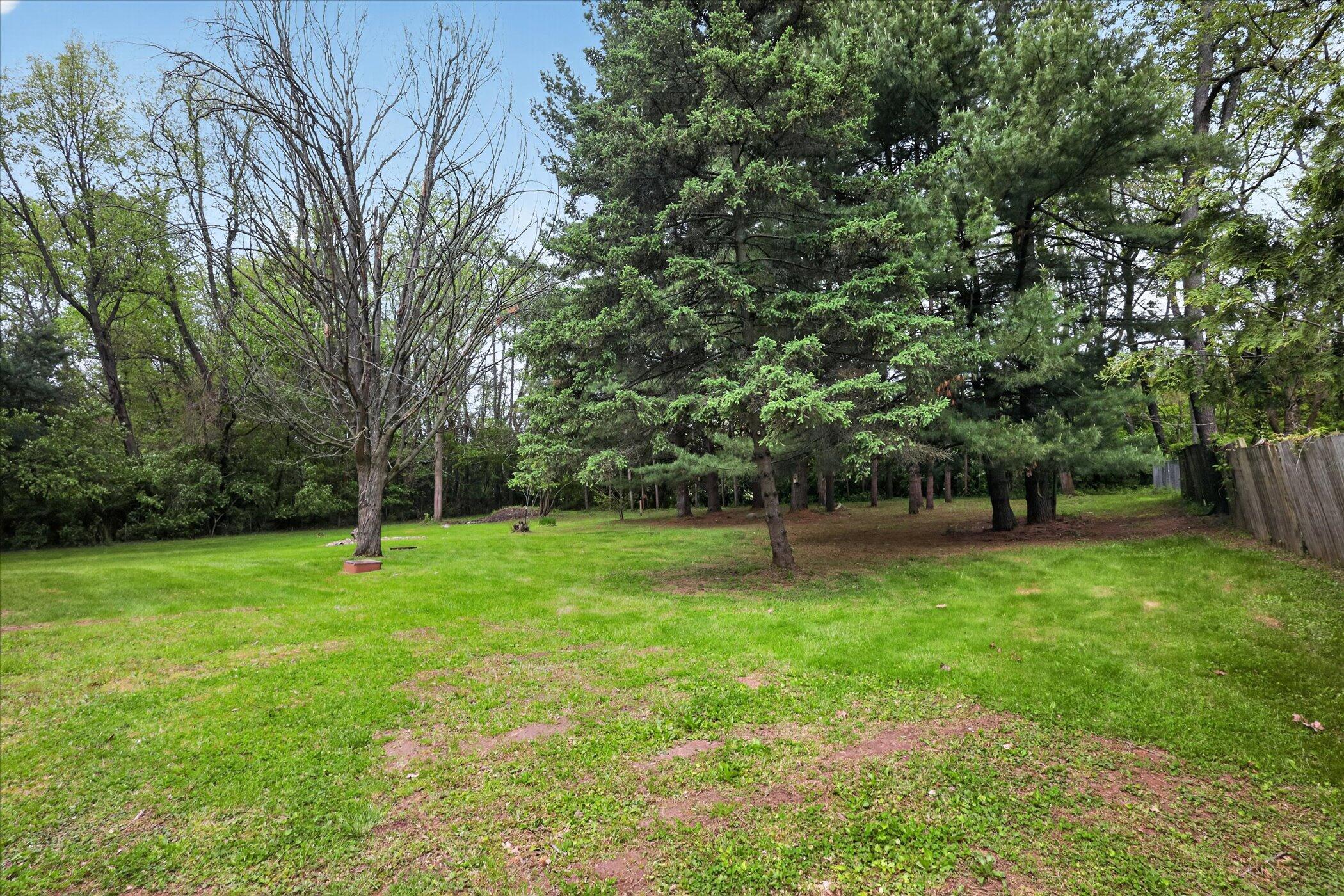54851 N Pine Road, South Bend, IN 46628; Image #46