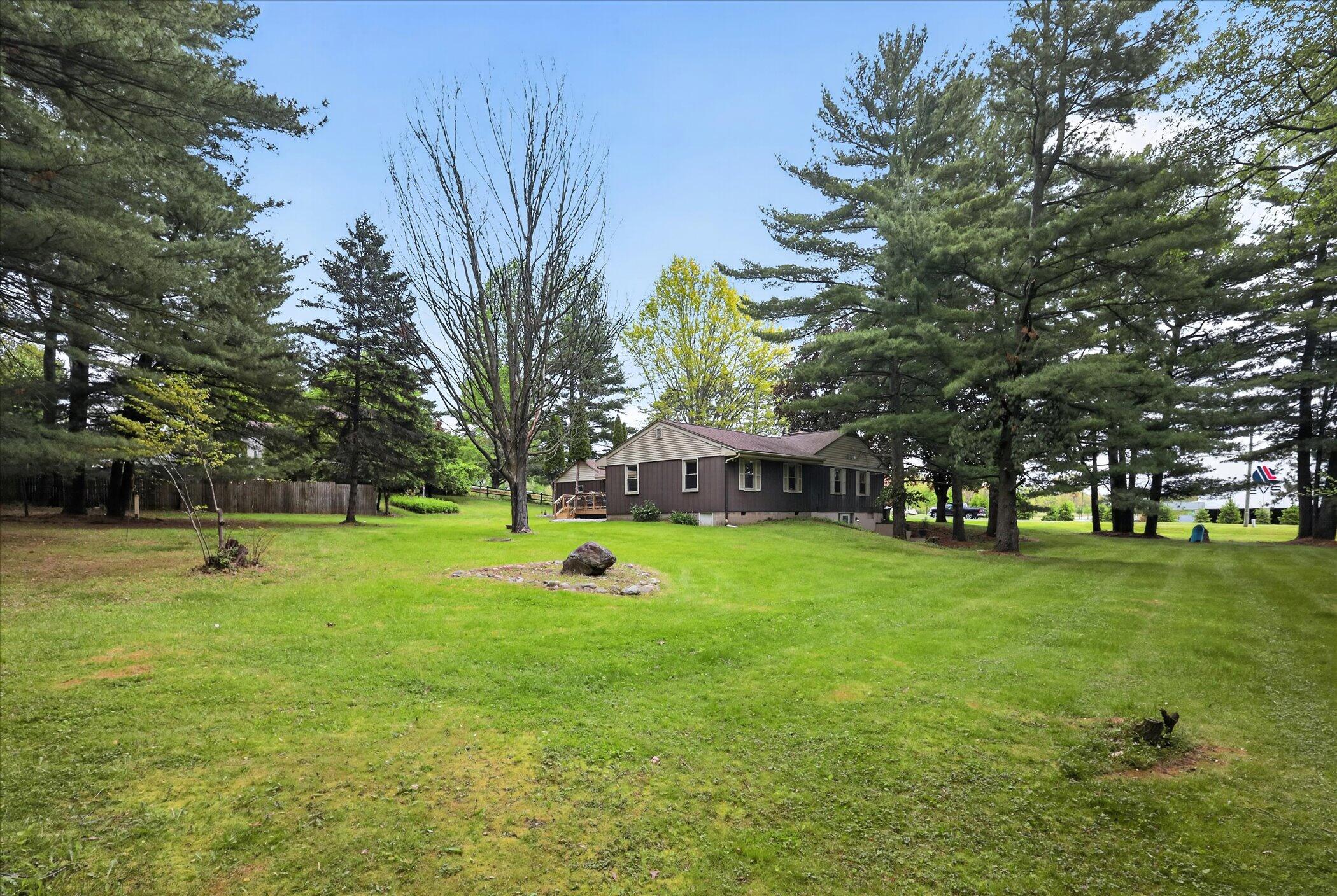 54851 N Pine Road, South Bend, IN 46628; Image #48