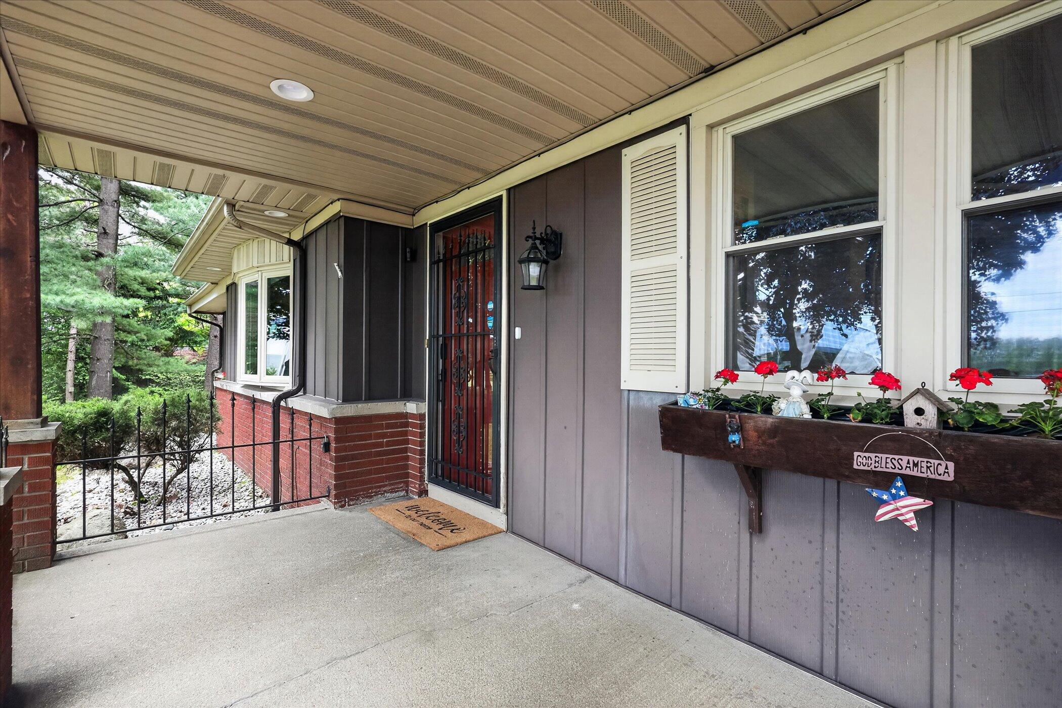 54851 N Pine Road, South Bend, IN 46628; Image #6