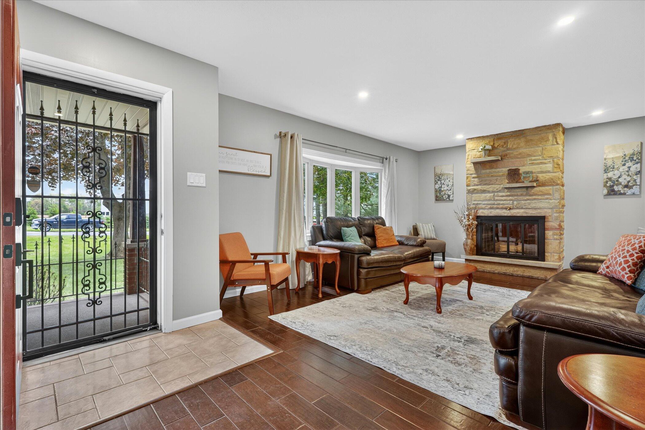 54851 N Pine Road, South Bend, IN 46628; Image #8