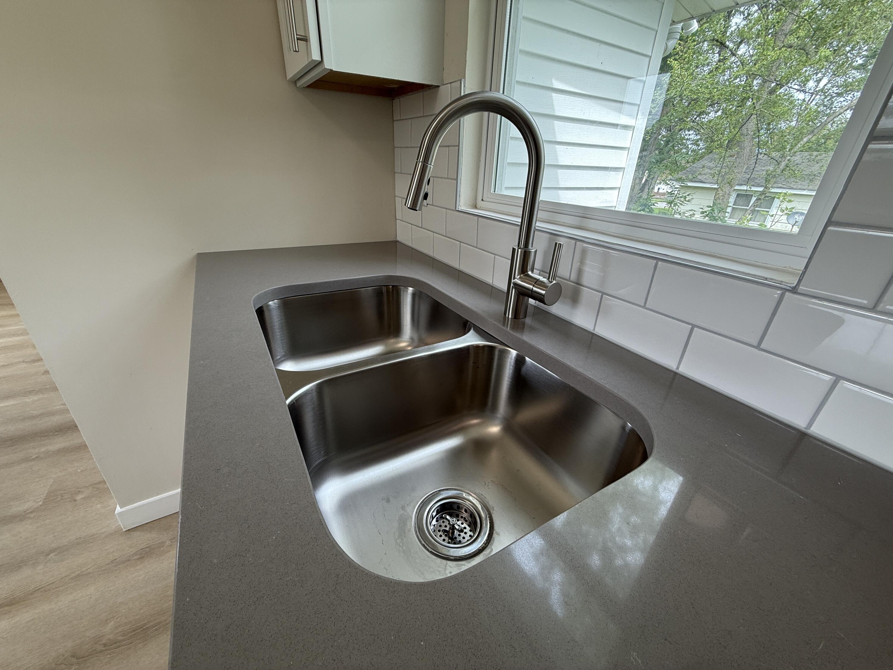 3655 Oregon Street, Lake Station, IN 46405; Image #5