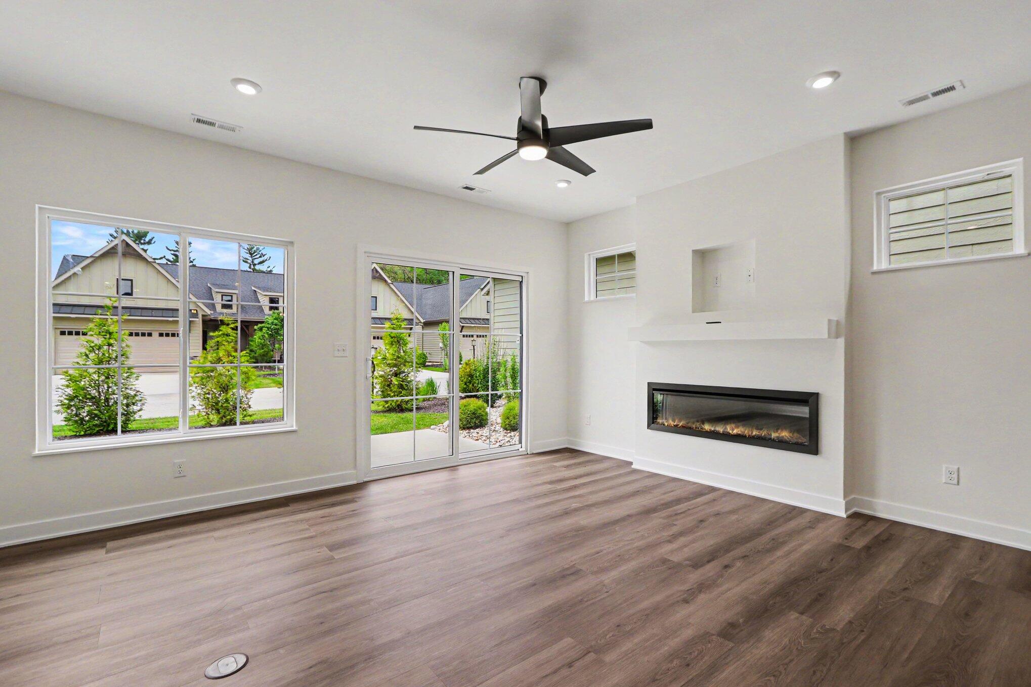 1907 E Woodglen Circle, Valparaiso, IN 46383; Image #6