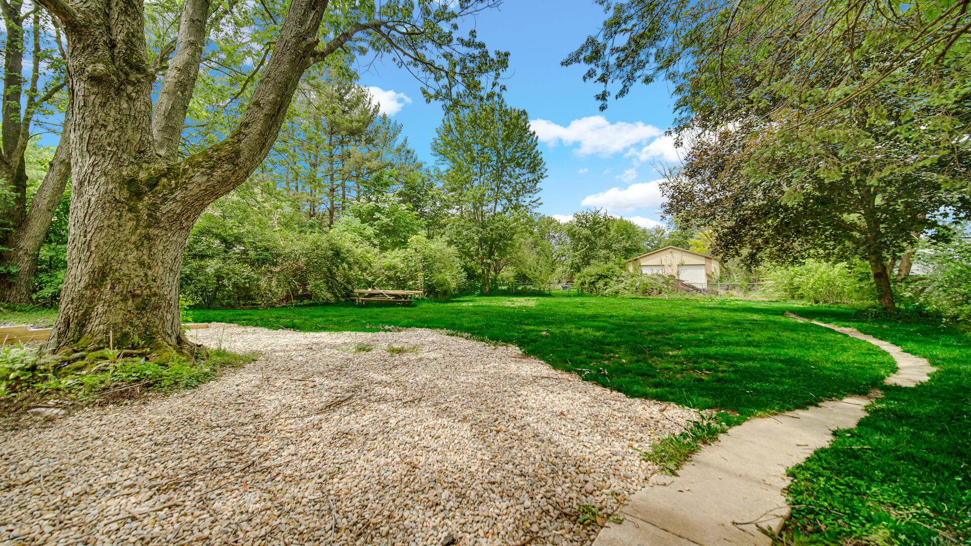 916 N County Line Road, Westville, IN 46391; Image #29