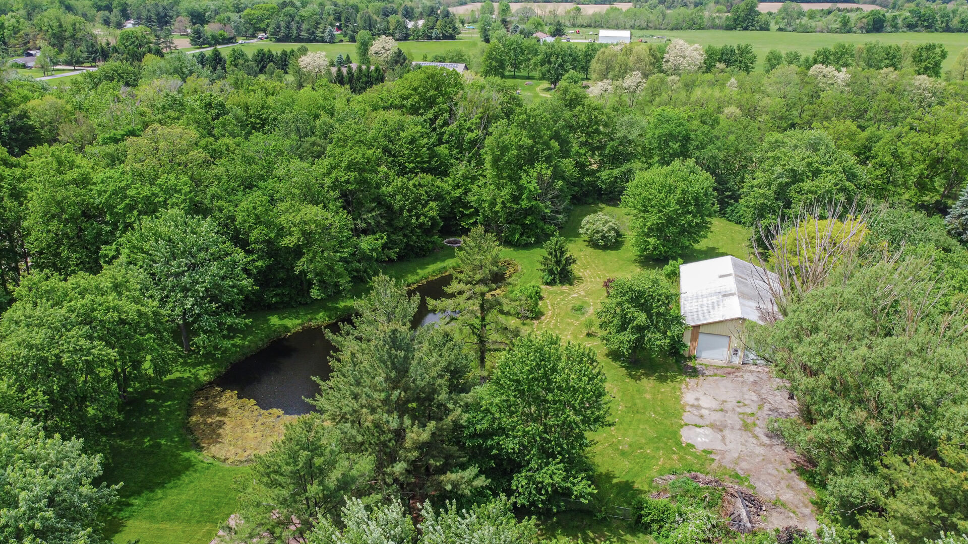 916 N County Line Road, Westville, IN 46391; Image #31