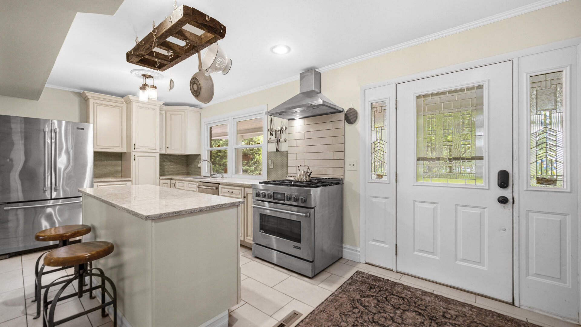 916 N County Line Road, Westville, IN 46391; Image #6