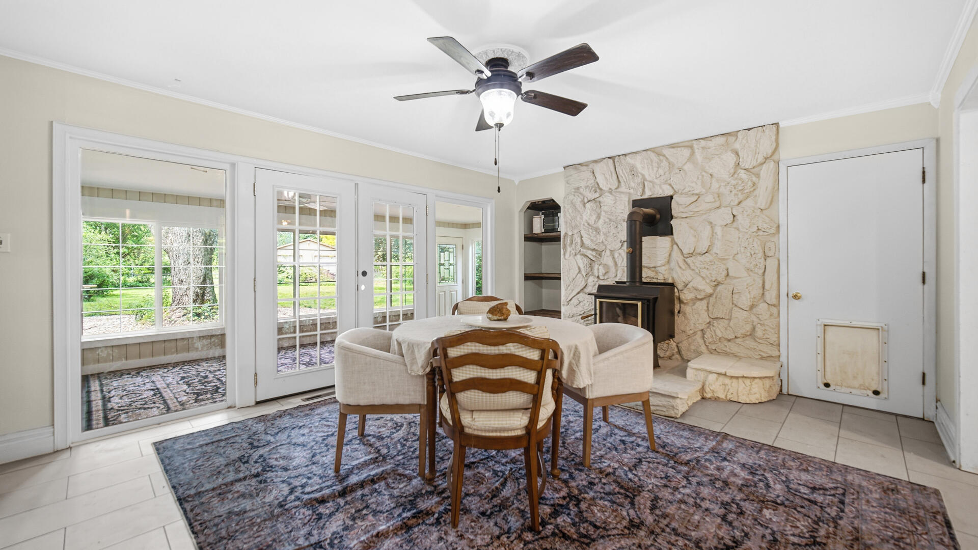 916 N County Line Road, Westville, IN 46391; Image #9
