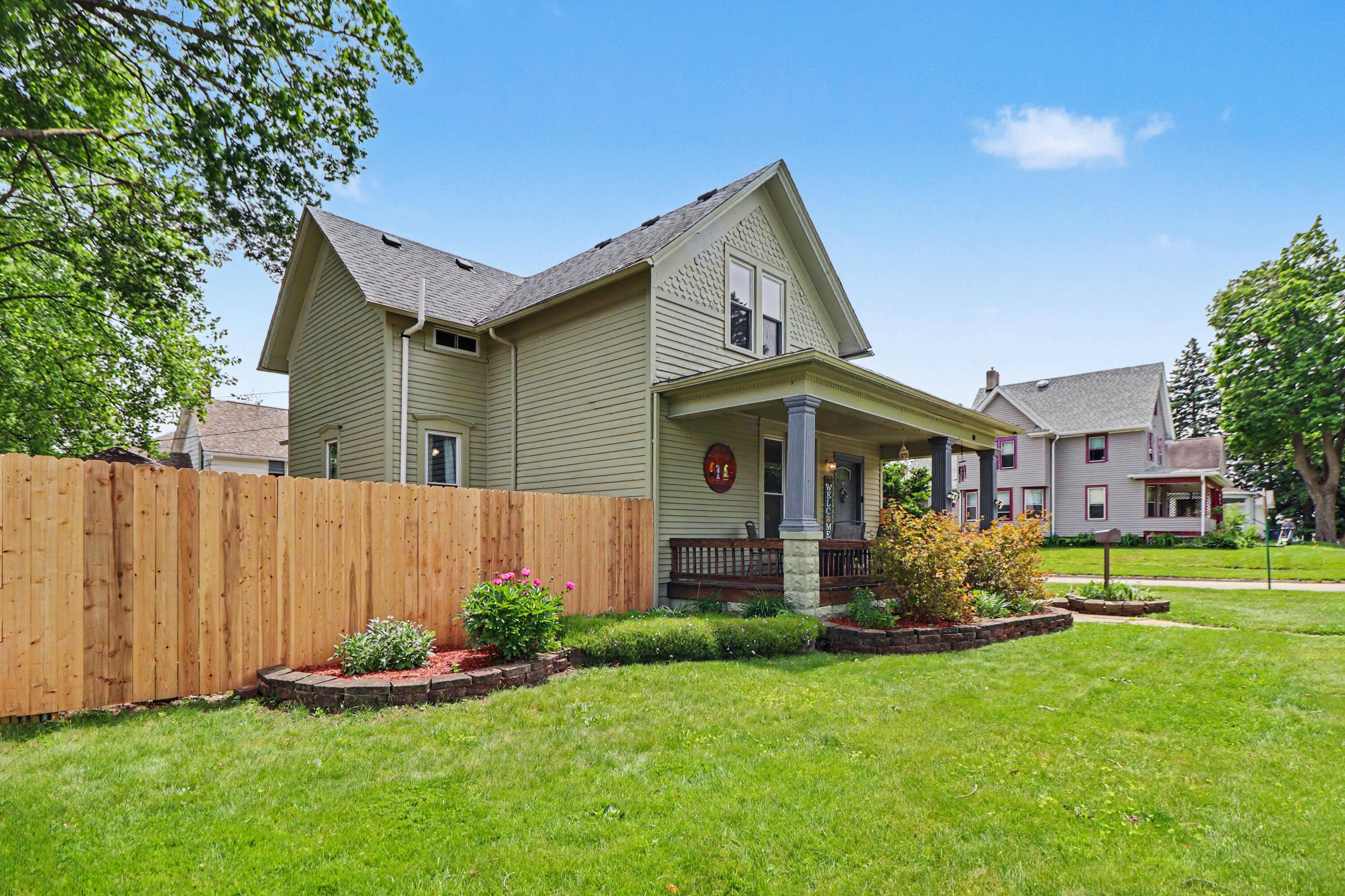 215 G Street, La Porte, IN 46350; Image #2