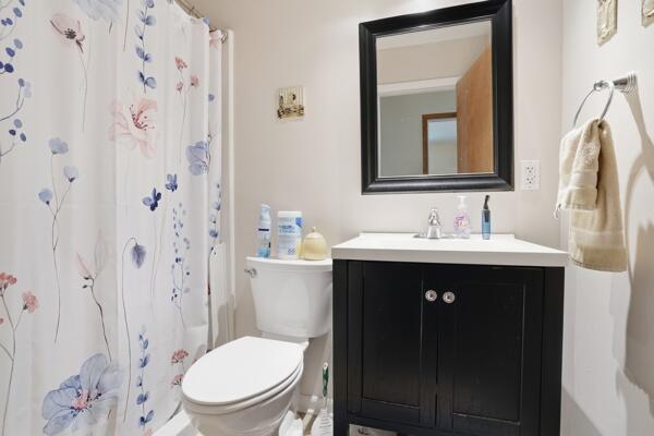 340 Midway Drive, Valparaiso, IN 46385; Image #15