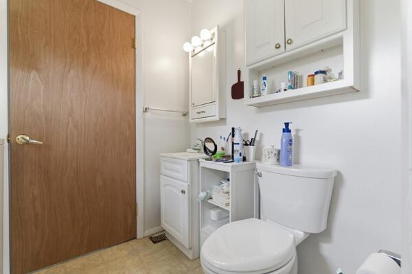 340 Midway Drive, Valparaiso, IN 46385; Image #16