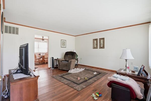 340 Midway Drive, Valparaiso, IN 46385; Image #5