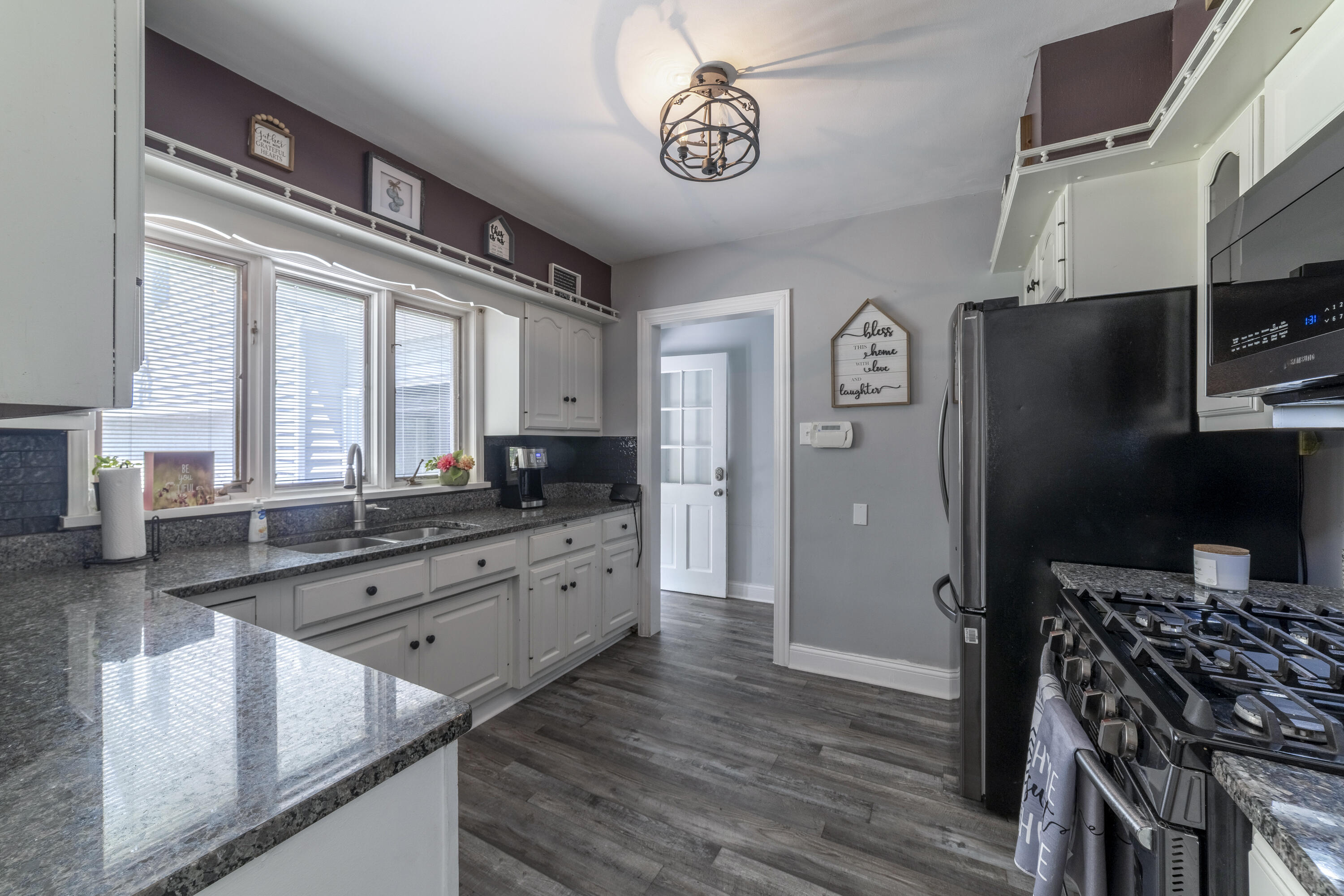2329 Ridgewood Street, Highland, IN 46322; Image #10