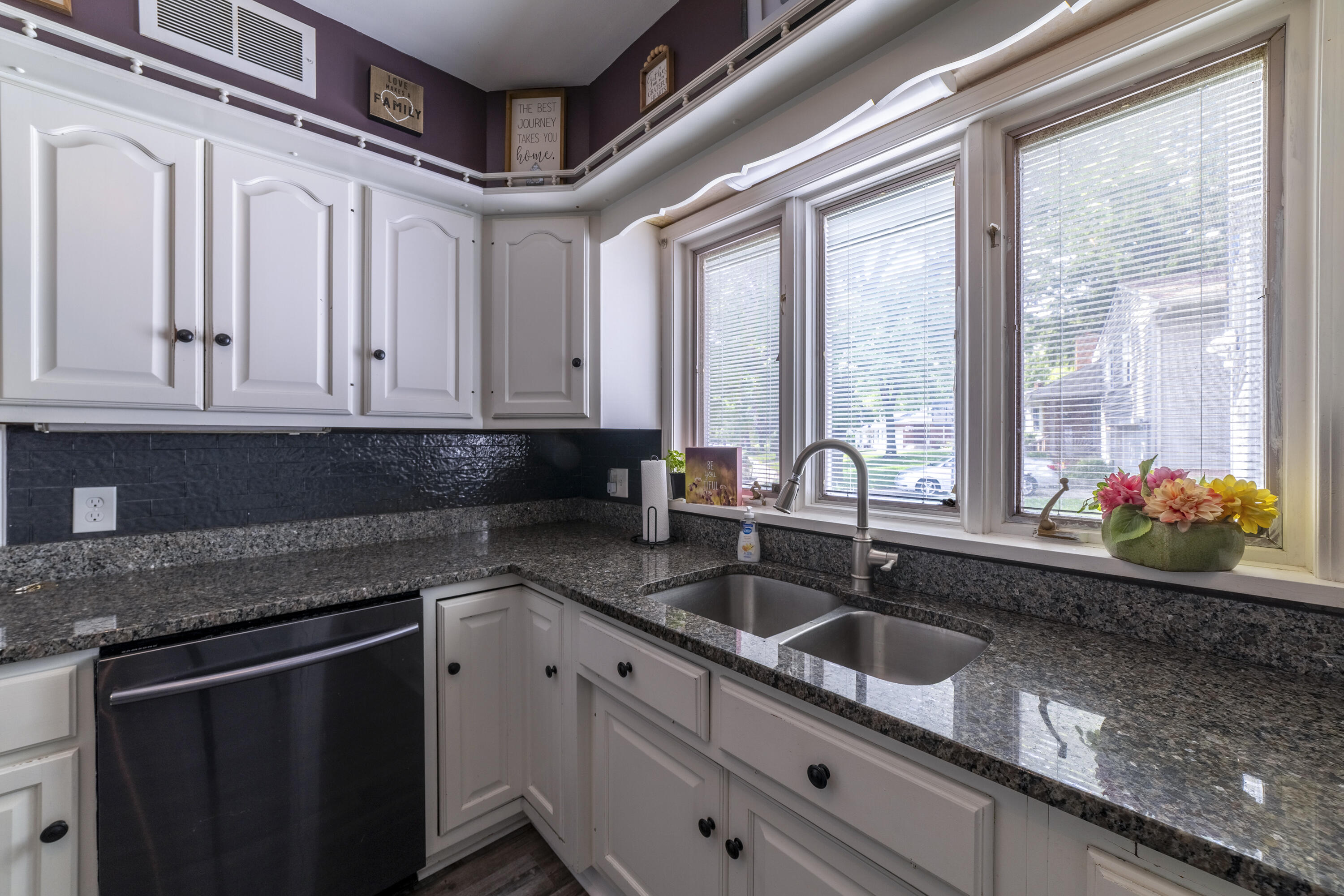 2329 Ridgewood Street, Highland, IN 46322; Image #11