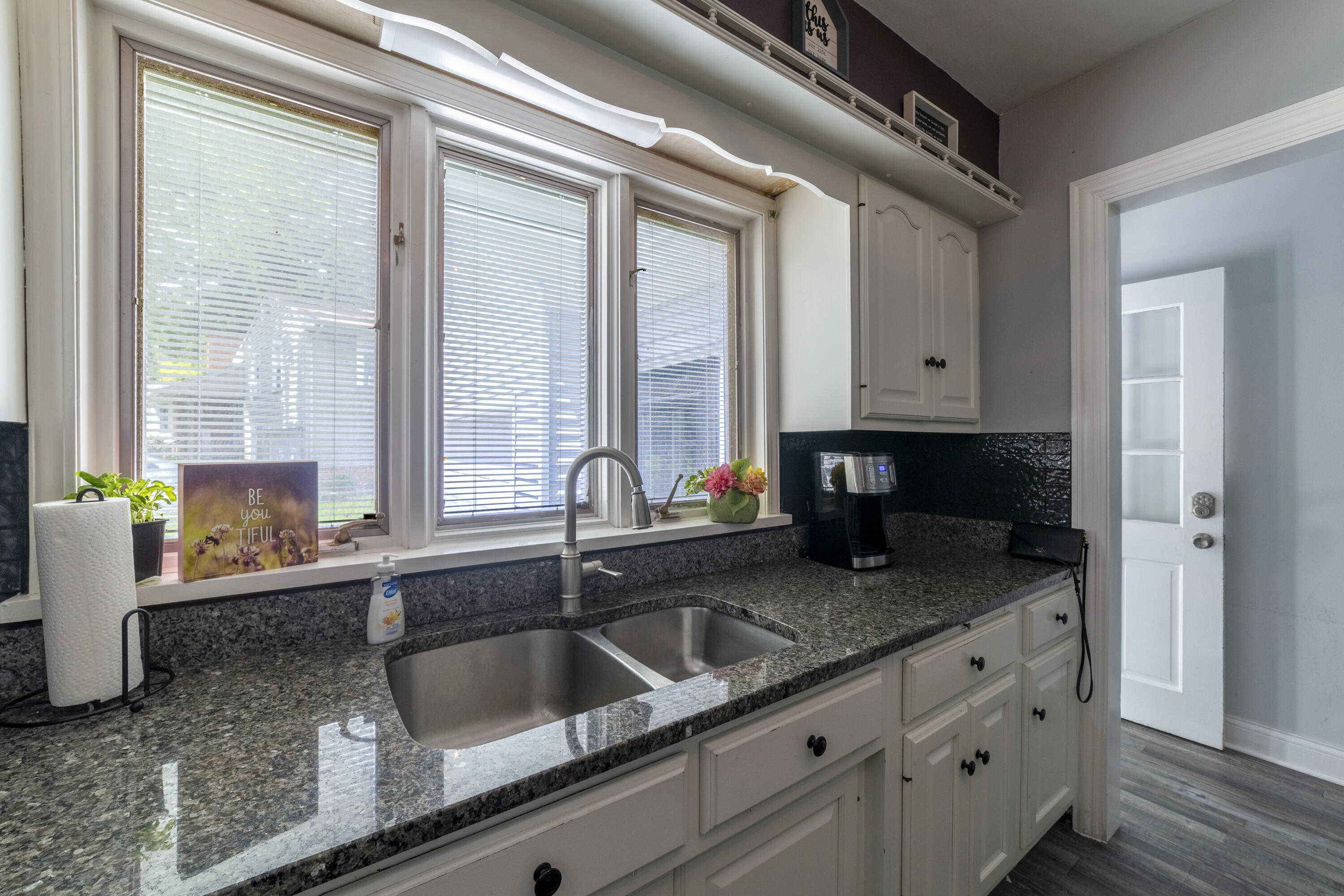 2329 Ridgewood Street, Highland, IN 46322; Image #12
