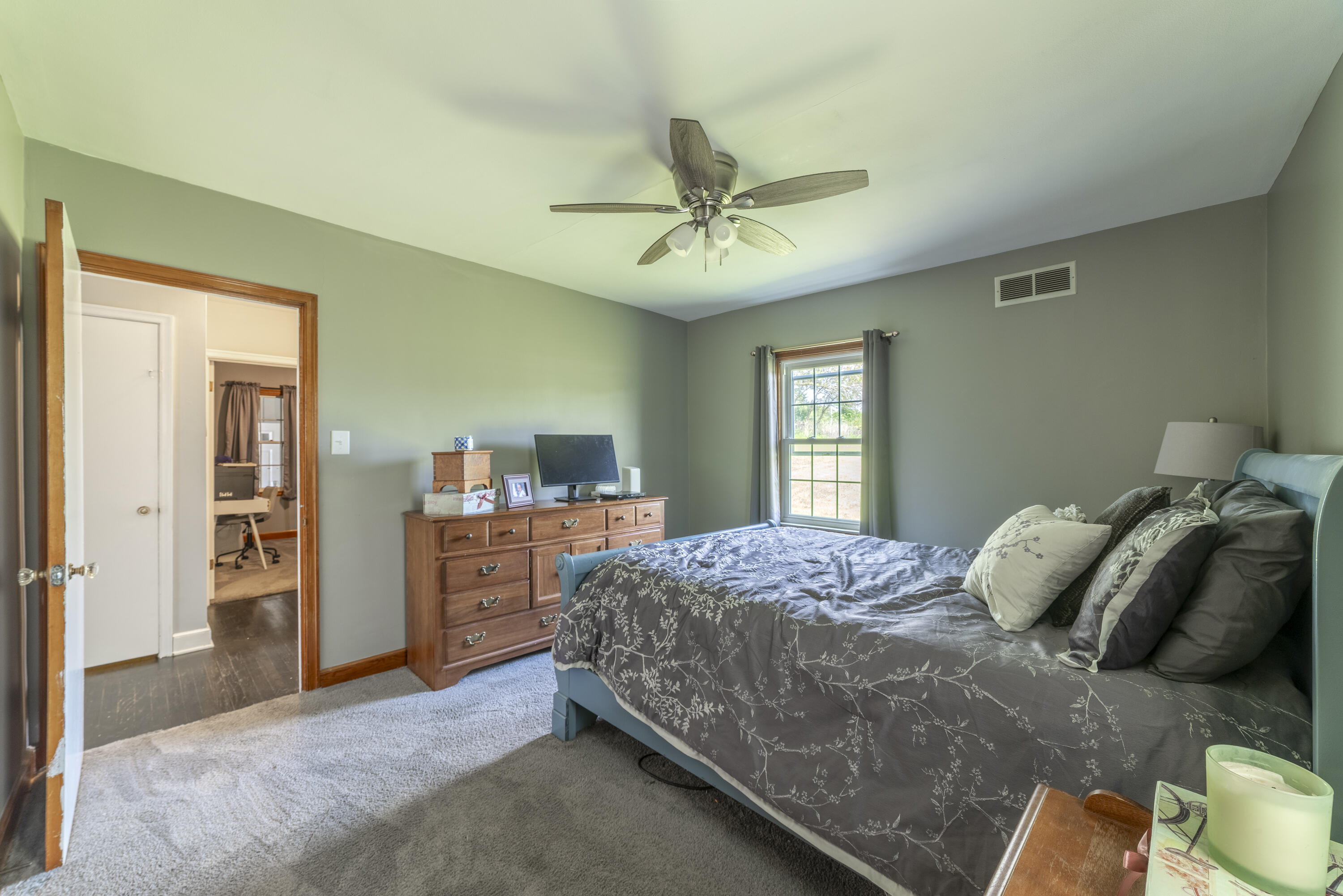2329 Ridgewood Street, Highland, IN 46322; Image #31