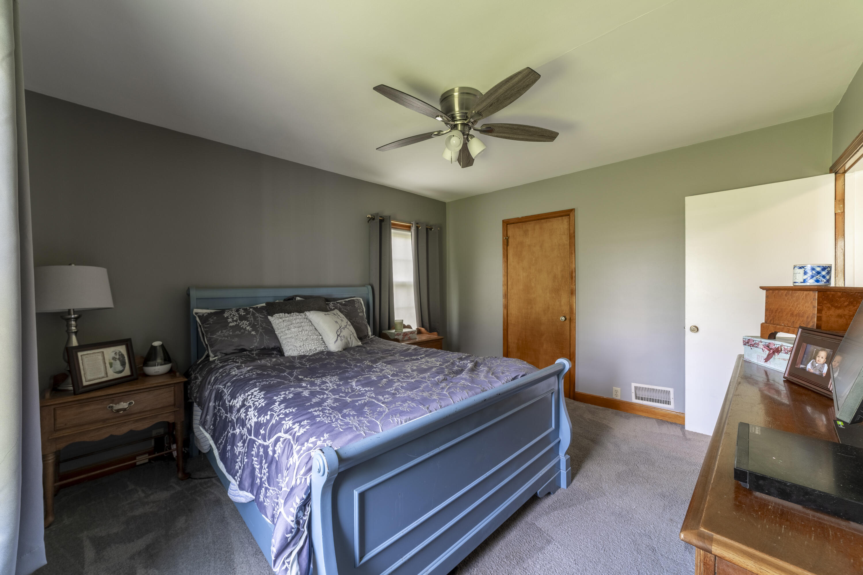 2329 Ridgewood Street, Highland, IN 46322; Image #33