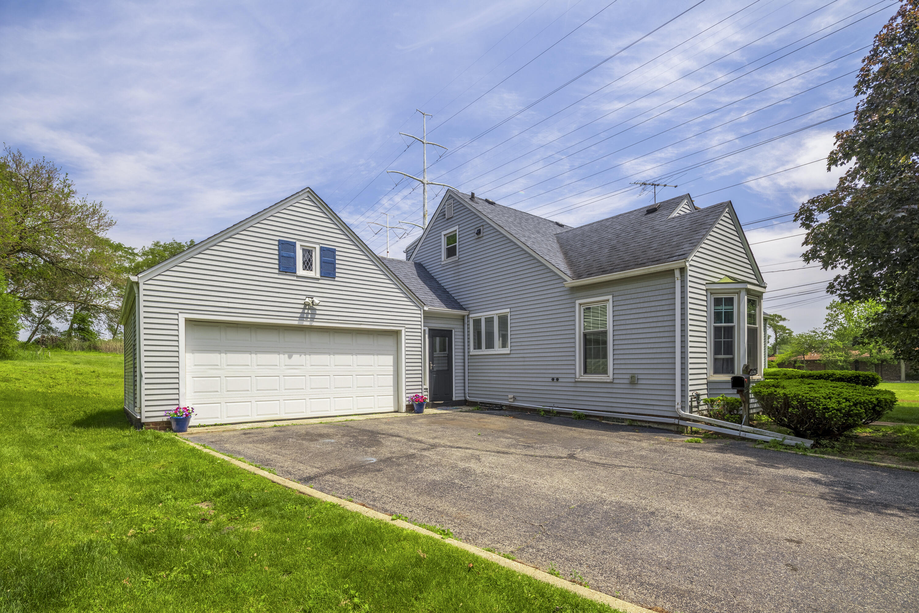2329 Ridgewood Street, Highland, IN 46322; Image #62