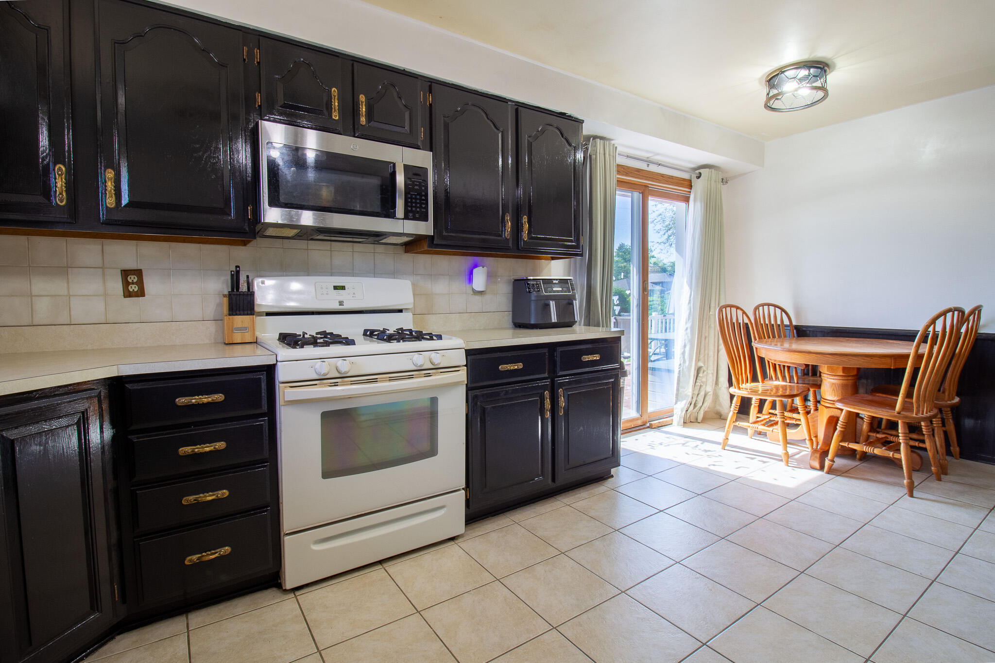 7920 Harrison Avenue, Munster, IN 46321; Image #12