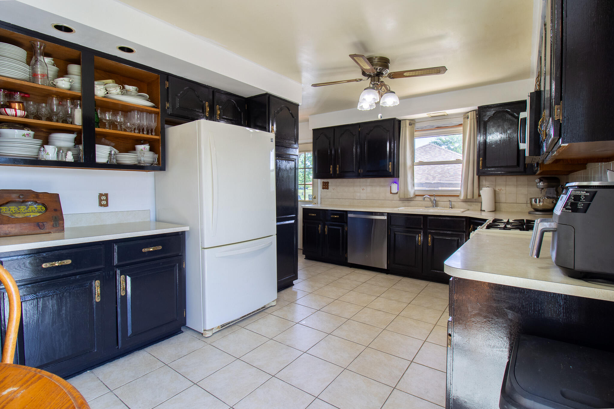 7920 Harrison Avenue, Munster, IN 46321; Image #14