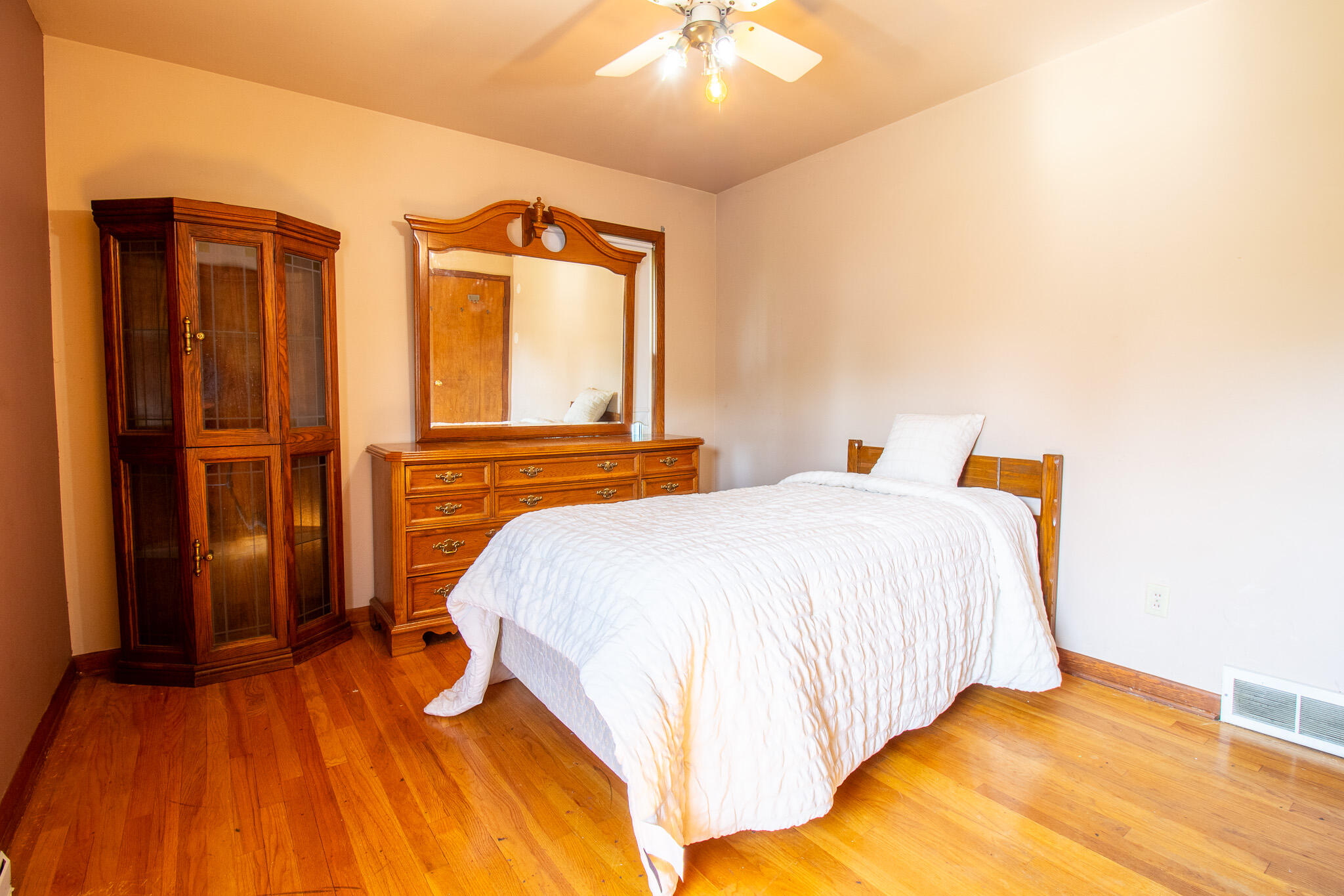 7920 Harrison Avenue, Munster, IN 46321; Image #23