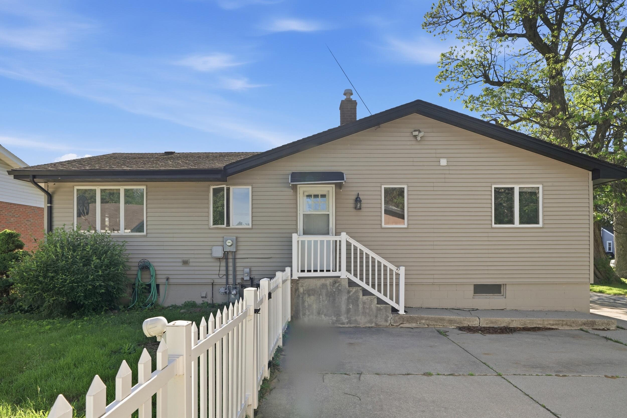 8147 Harrison Avenue, Munster, IN 46321; Image #19