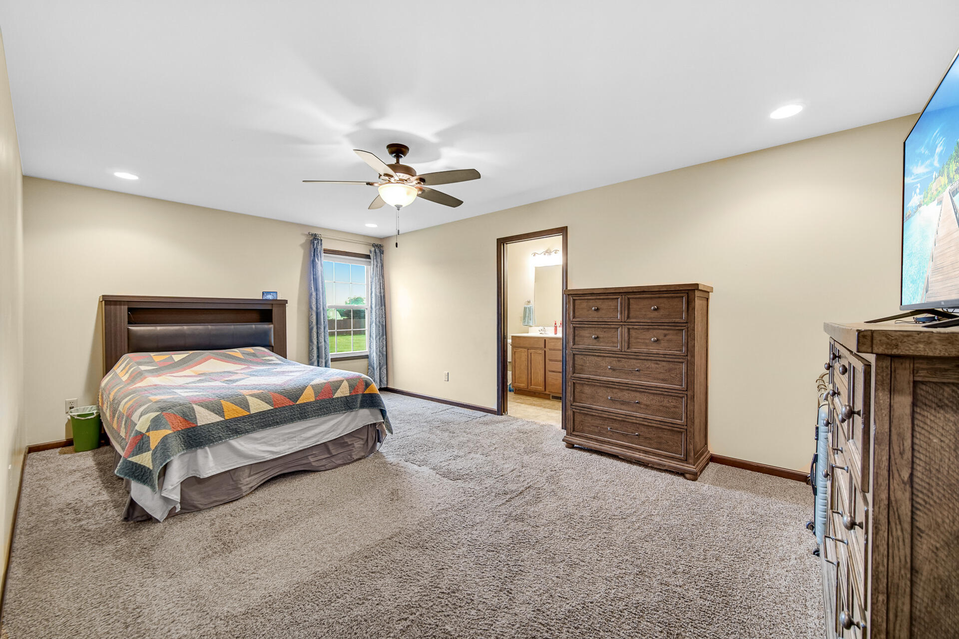 168 Meadow Lane, Wheatfield, IN 46392; Image #8