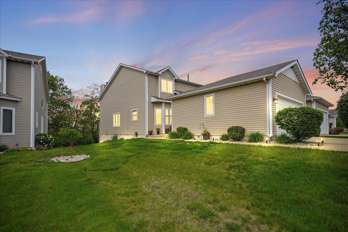 11335 Valley Drive, St. John, IN 46373; Image #2