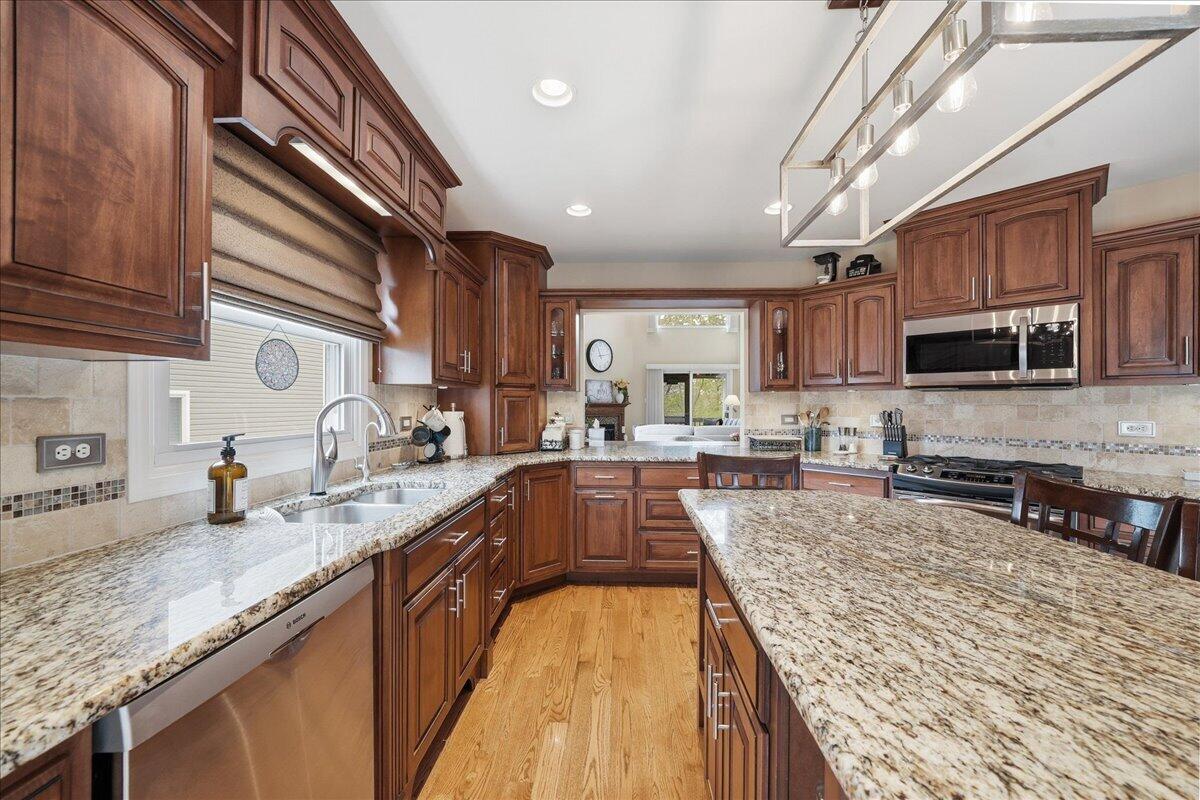 11335 Valley Drive, St. John, IN 46373; Image #6