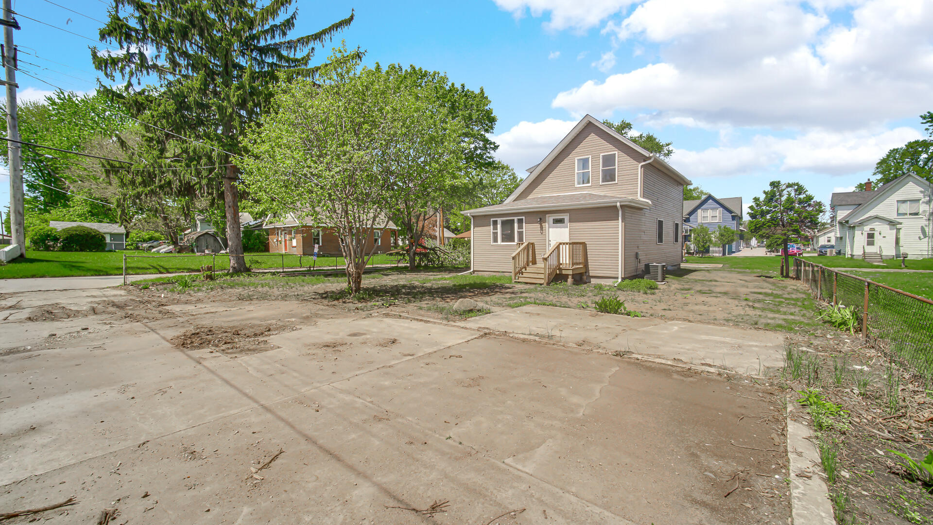 302 Oberreich Street, La Porte, IN 46350; Image #25