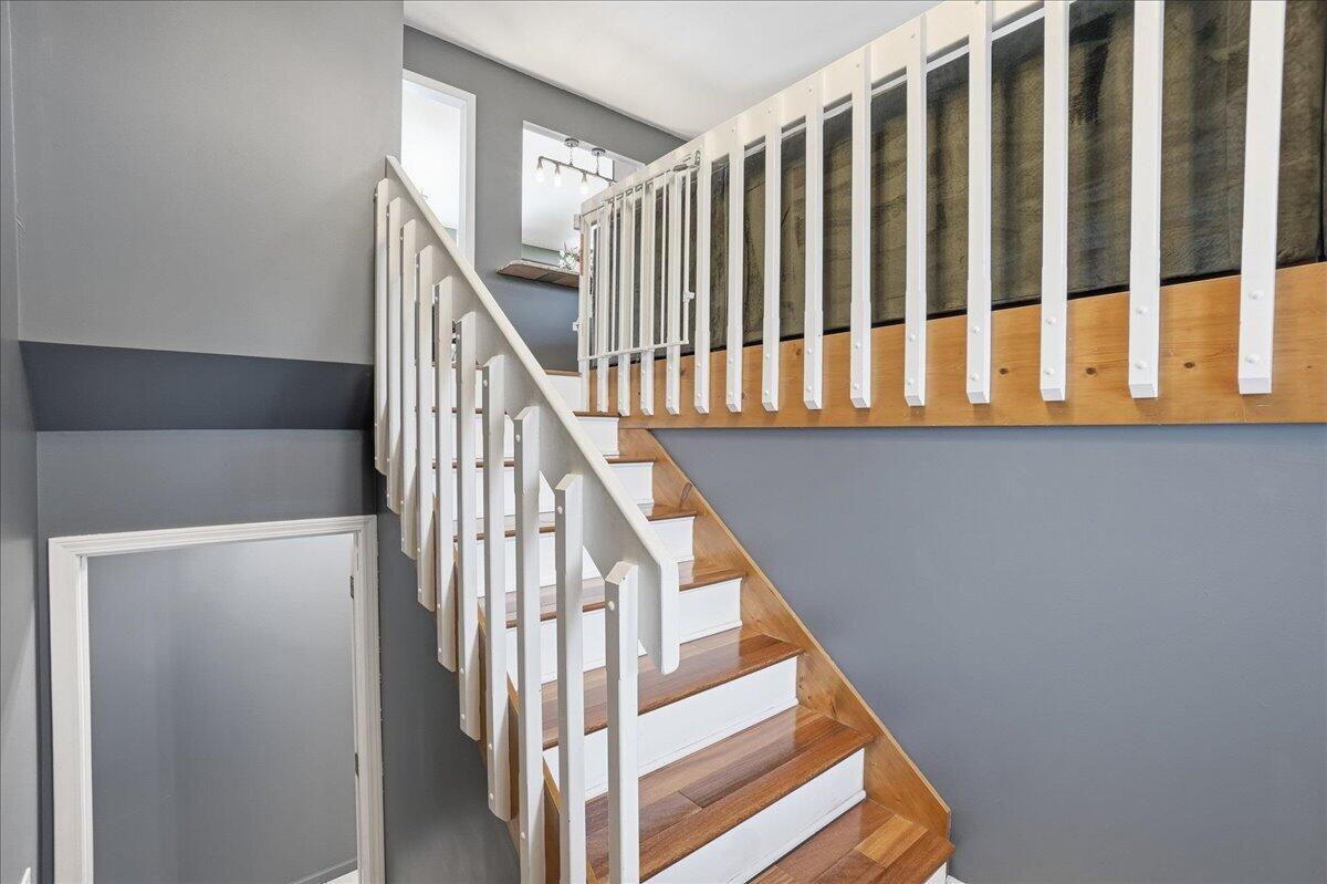 4083 Westover Drive, Crown Point, IN 46307; Image #2
