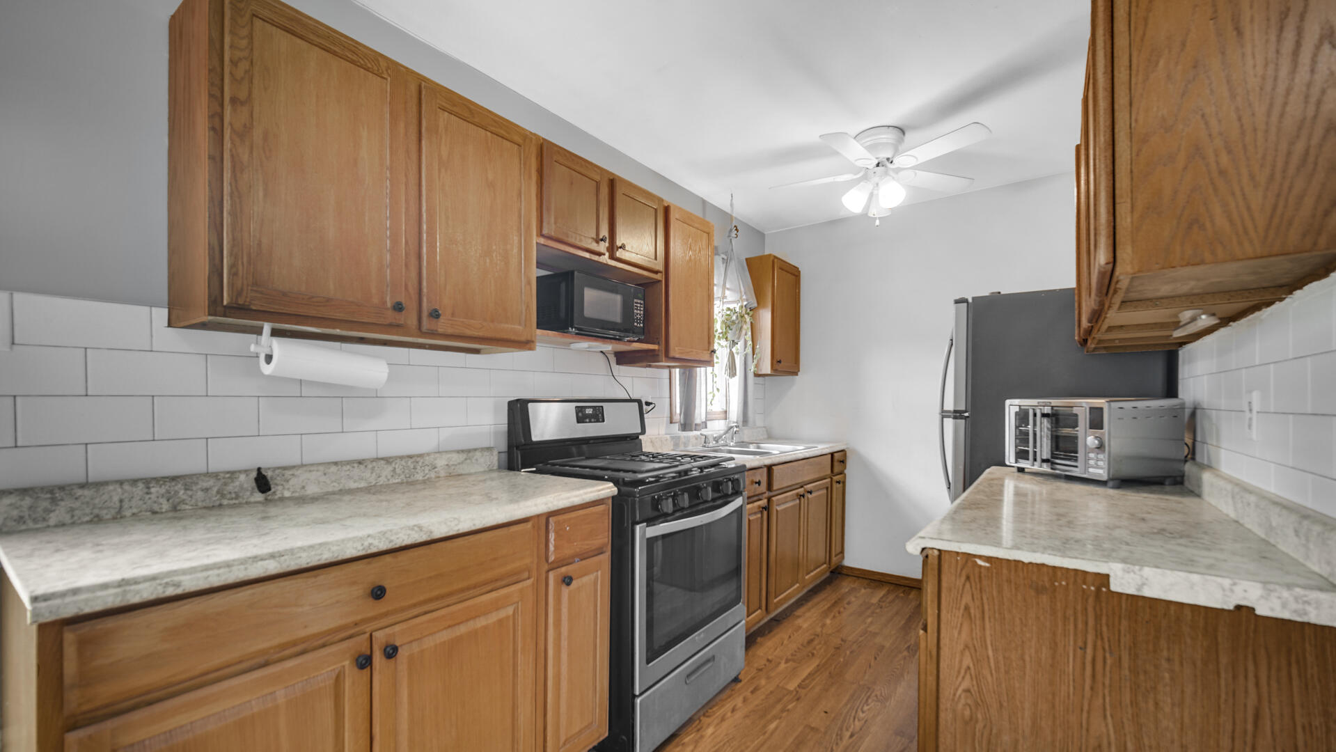 422 Saginaw Drive, Valparaiso, IN 46385; Image #2