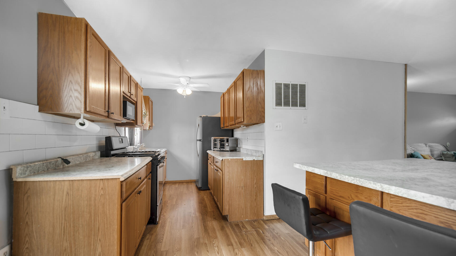 422 Saginaw Drive, Valparaiso, IN 46385; Image #4