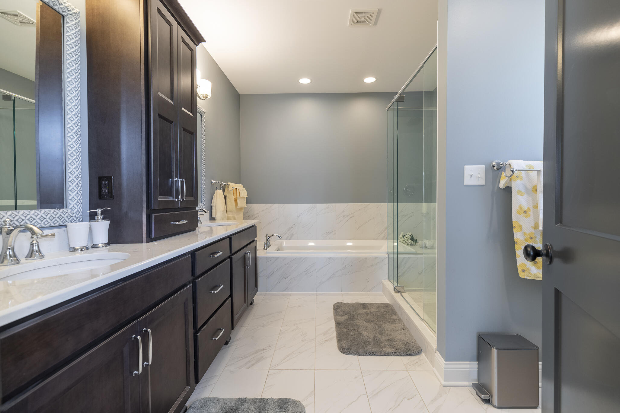 9863 Elle Avenue, St. John, IN 46373; Image #30