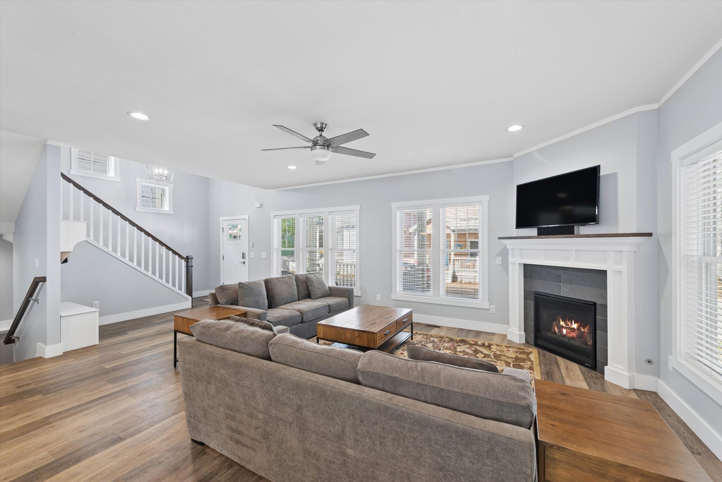 204 Mary Lane, Michigan City, IN 46360; Image #4