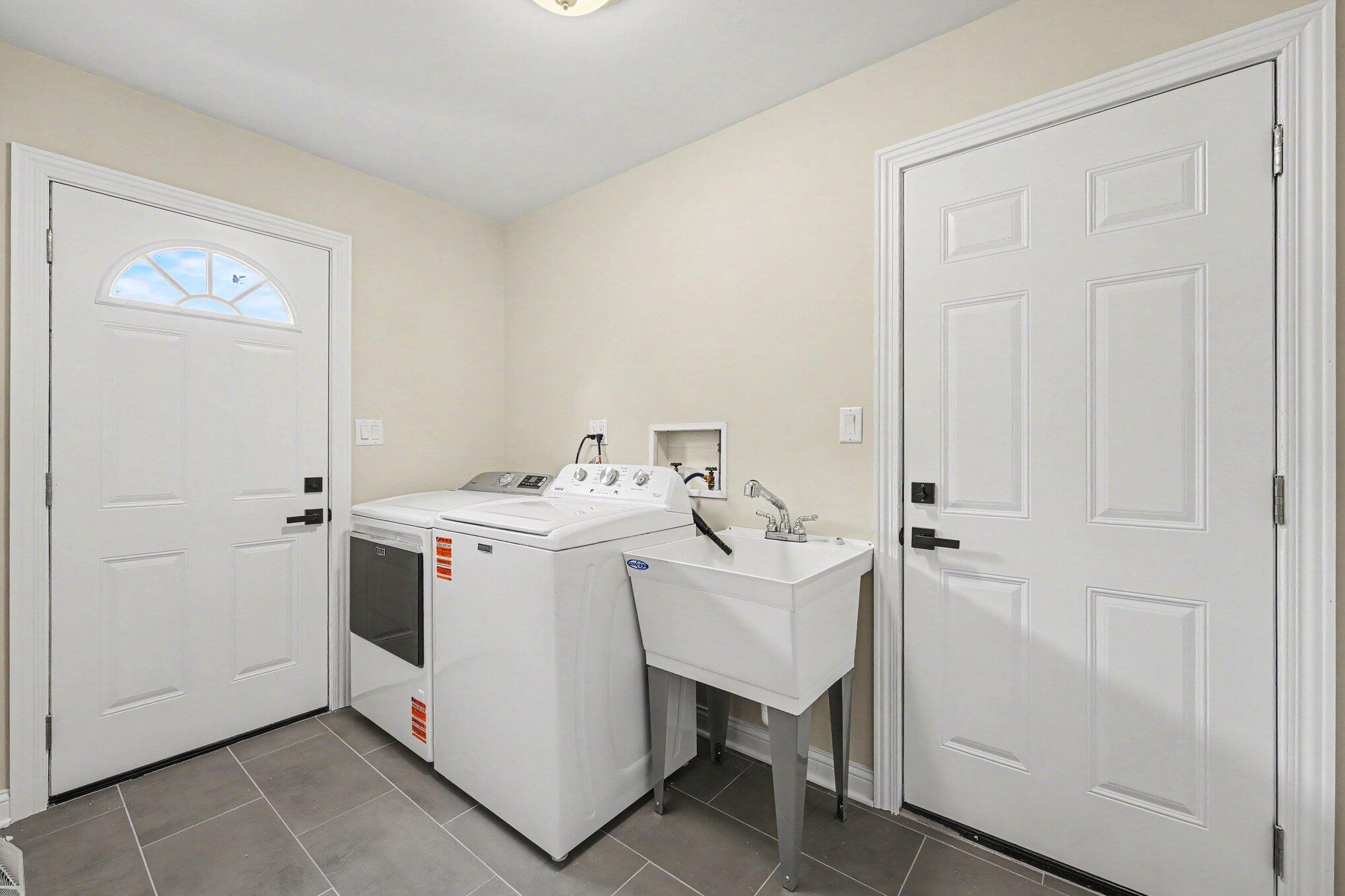 9792 W Oakridge Drive, St. John, IN 46373; Image #11