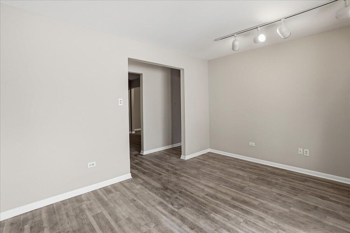 405 Old Stone Road, Munster, IN #E4, 46321; Image #15