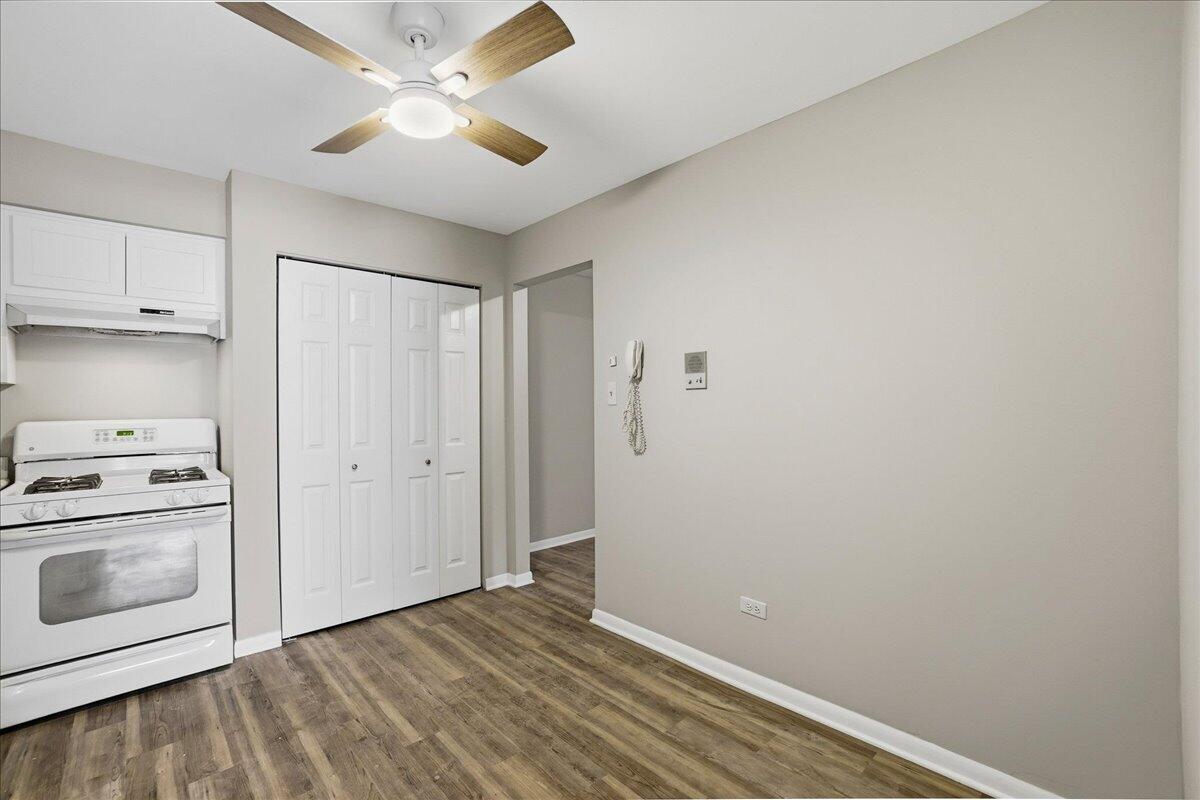 405 Old Stone Road, Munster, IN #E4, 46321; Image #5