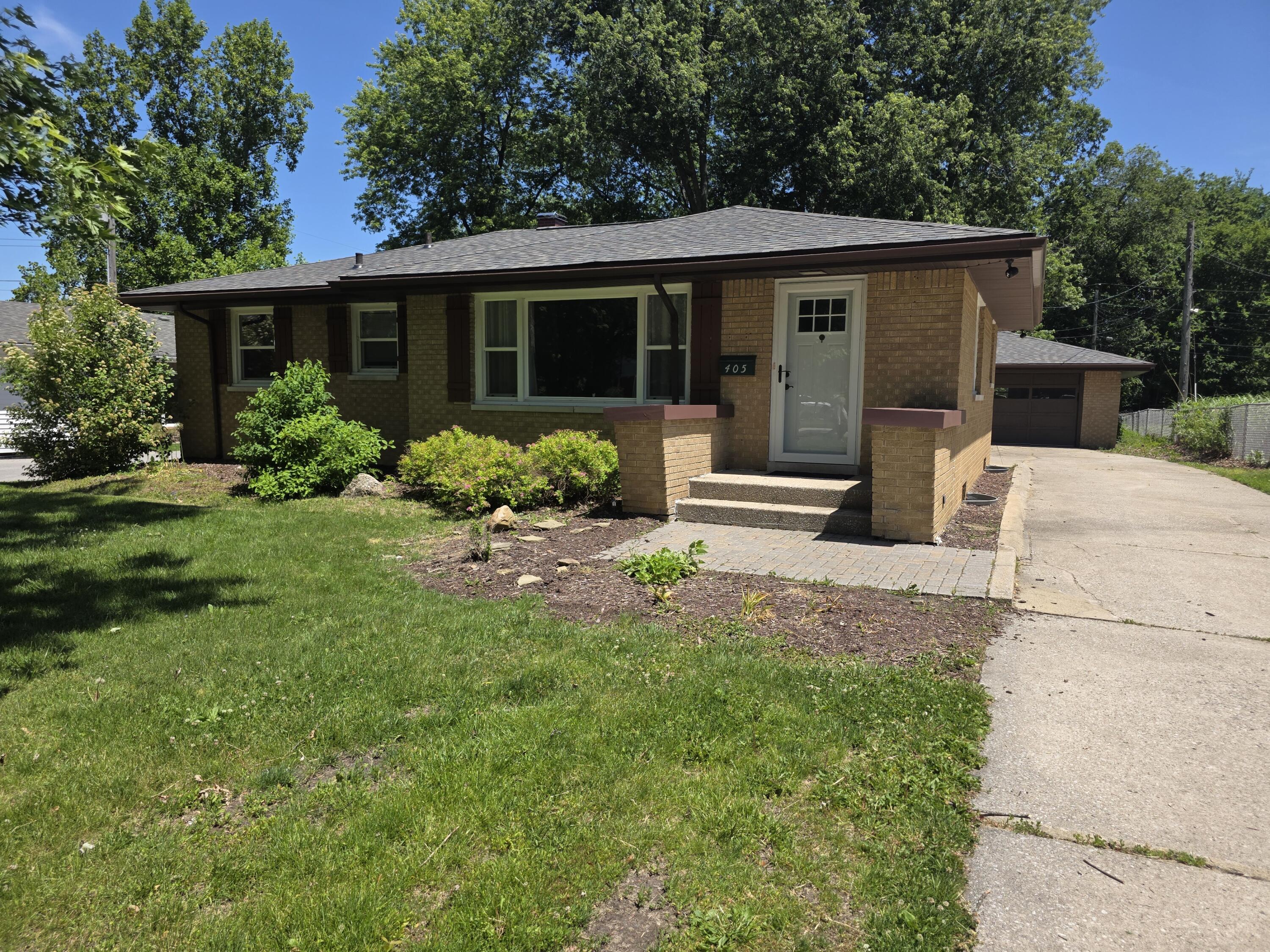 405 Fairview Avenue, Crown Point, IN 46307; Image #1