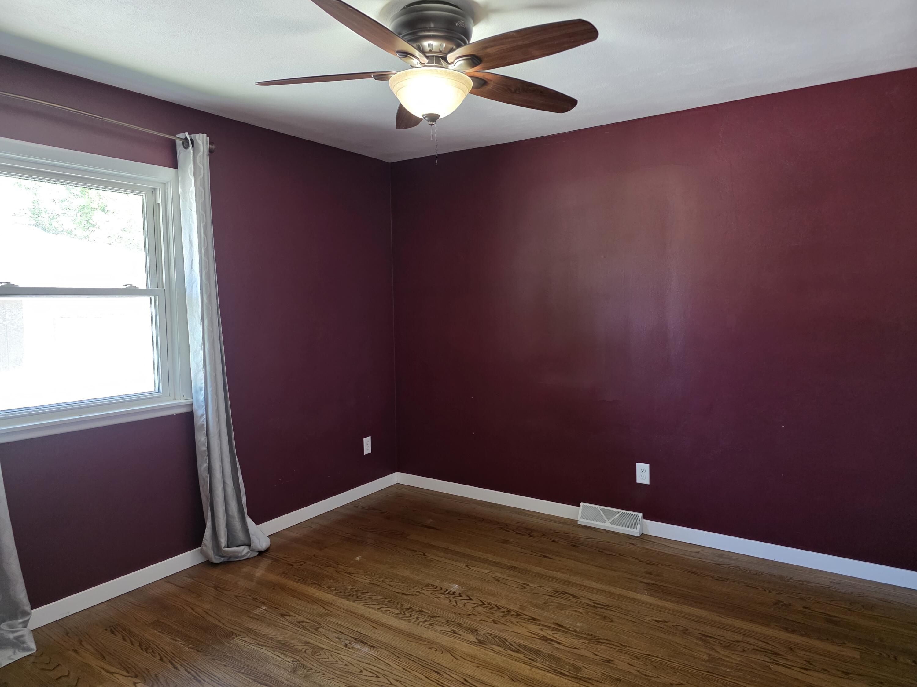 405 Fairview Avenue, Crown Point, IN 46307; Image #14