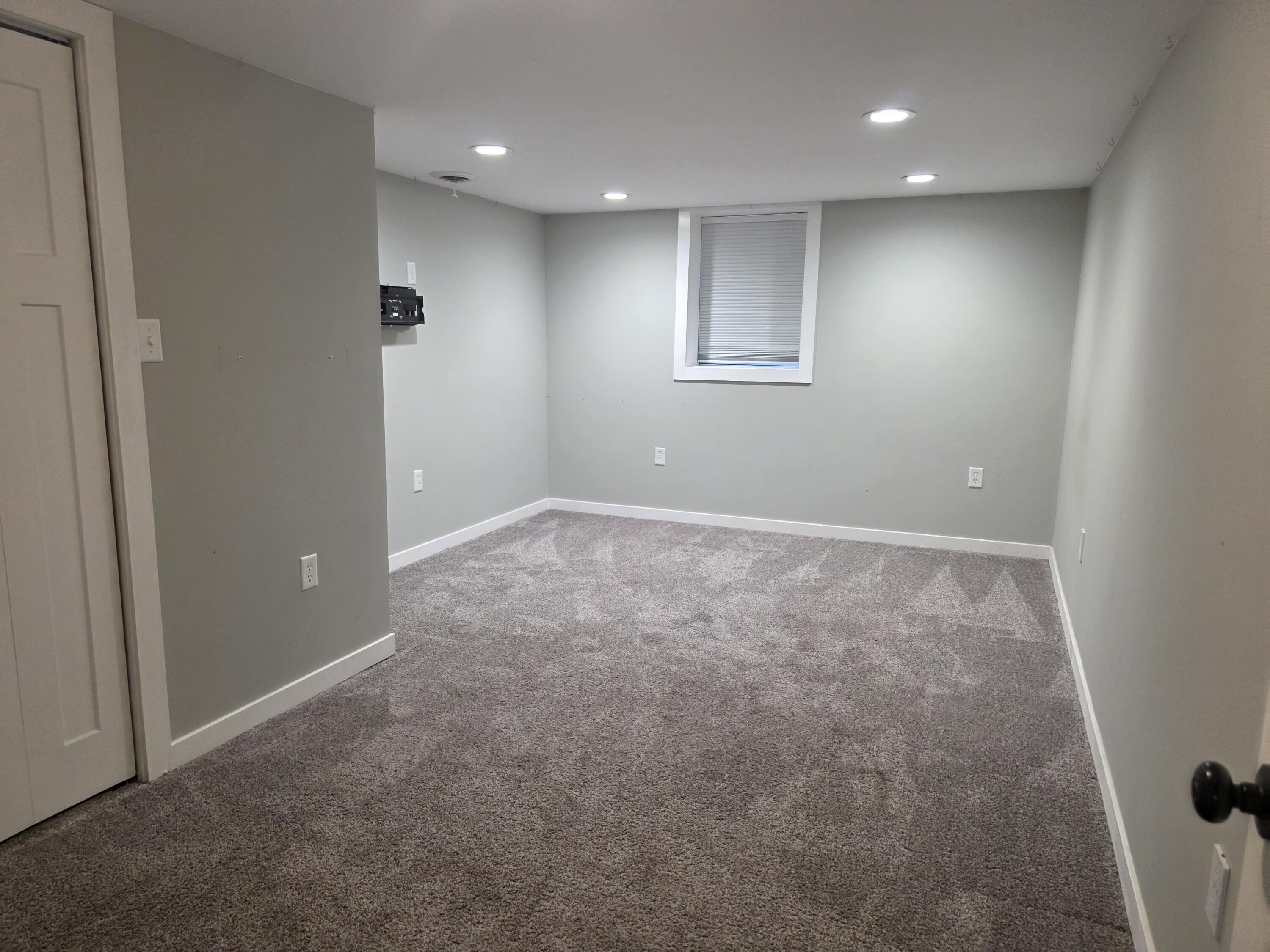 405 Fairview Avenue, Crown Point, IN 46307; Image #17