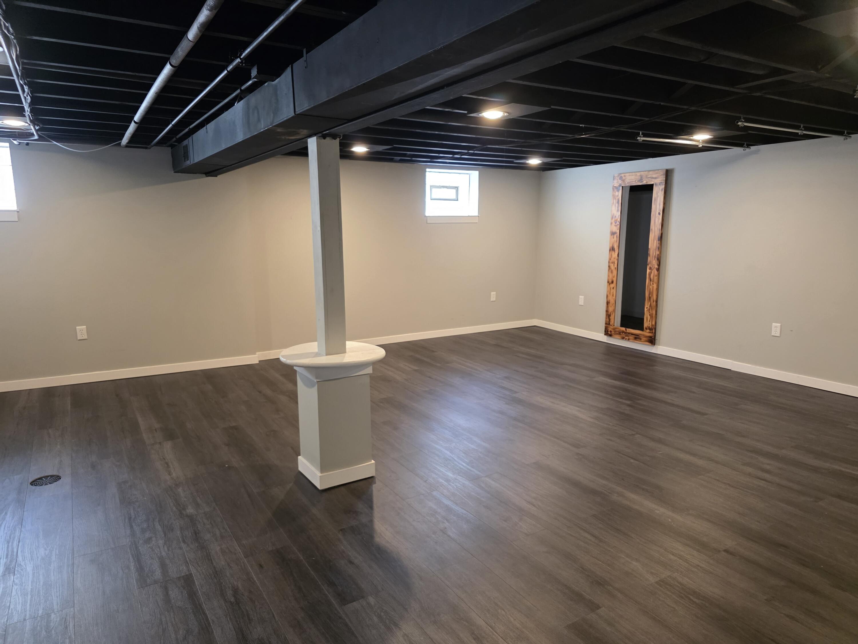405 Fairview Avenue, Crown Point, IN 46307; Image #21