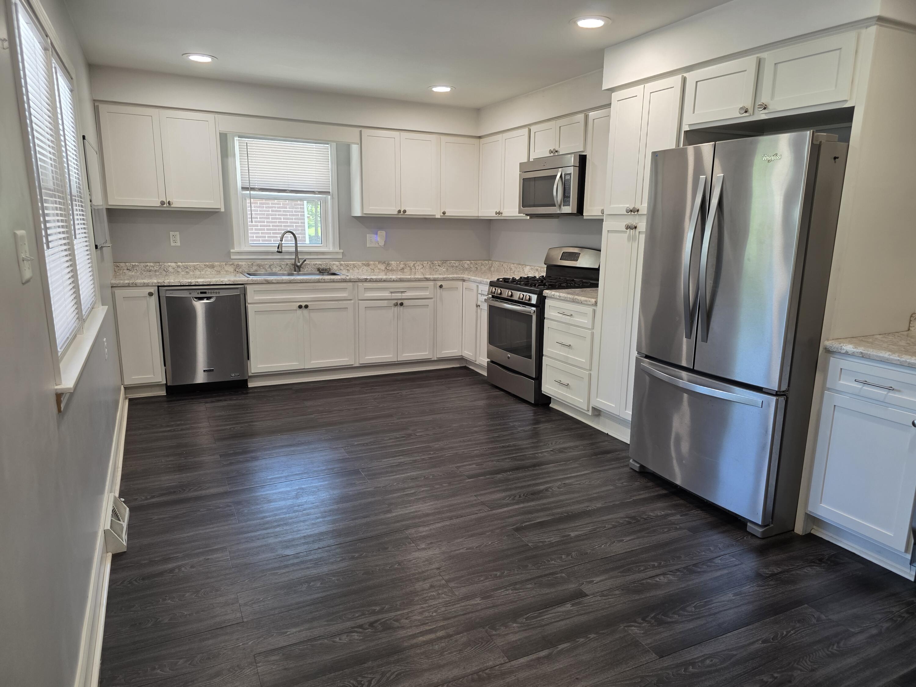 405 Fairview Avenue, Crown Point, IN 46307; Image #9