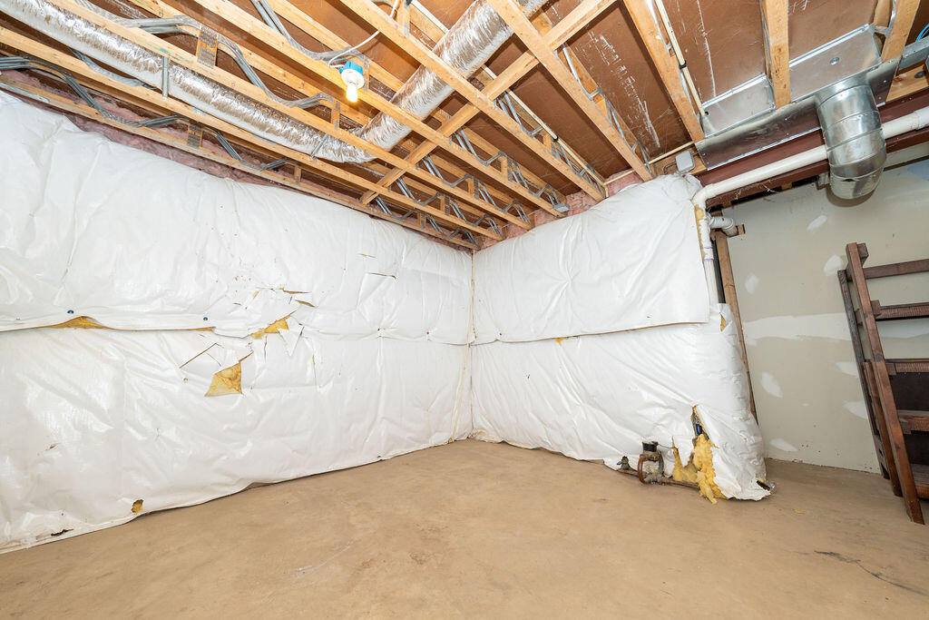 304 Alan John Drive, Westville, IN 46391; Image #45