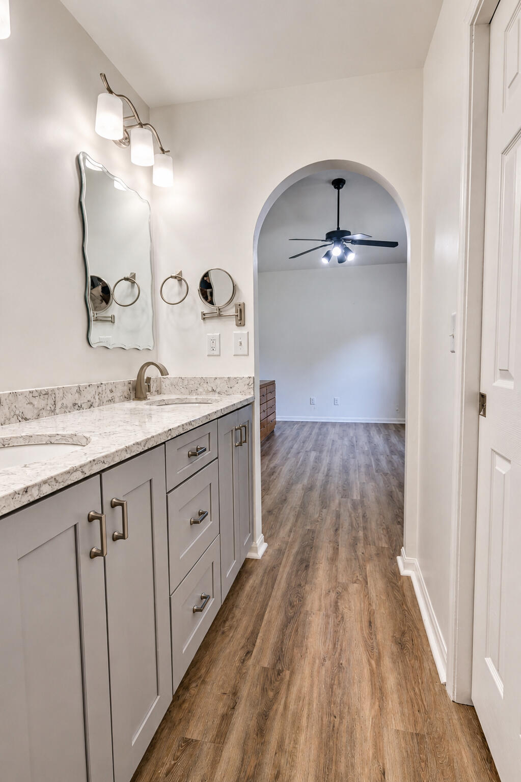 3219 Milestone Creek Court, Valparaiso, IN 46385; Image #12