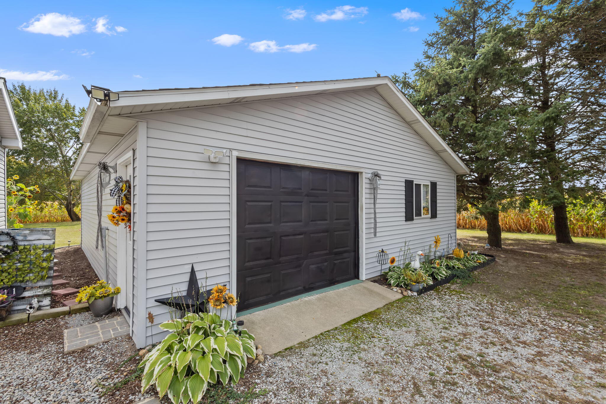 15811 County Rd West 200 N, Medaryville, IN 47957; Image #14