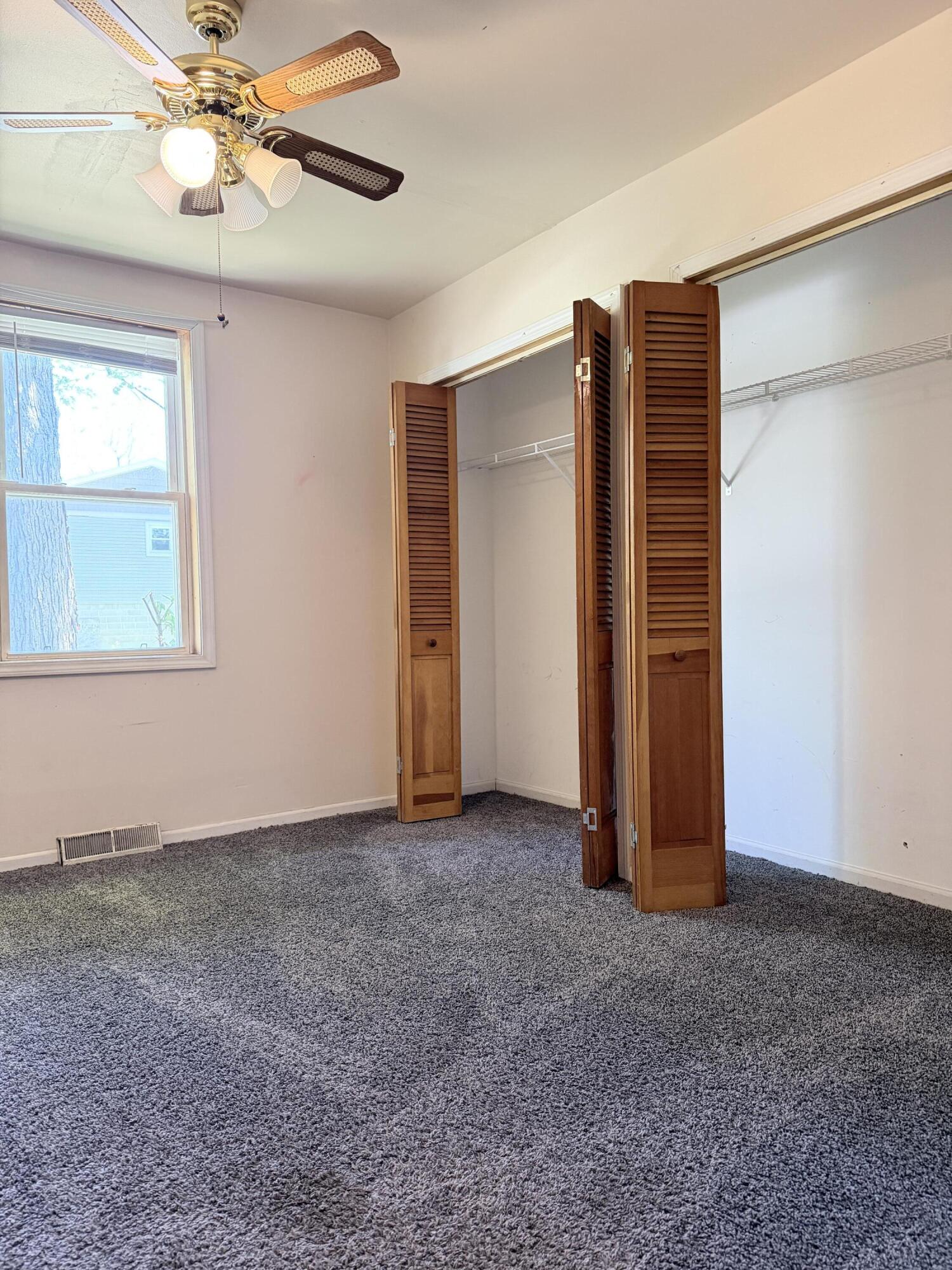 2880 Oklahoma Street, Lake Station, IN 46405; Image #15