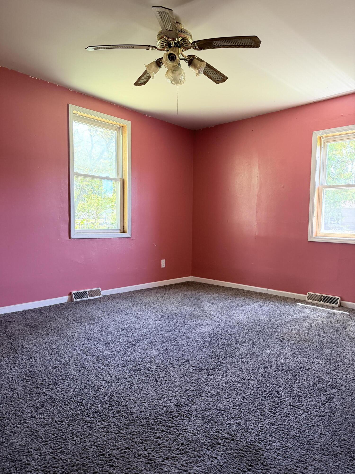 2880 Oklahoma Street, Lake Station, IN 46405; Image #16